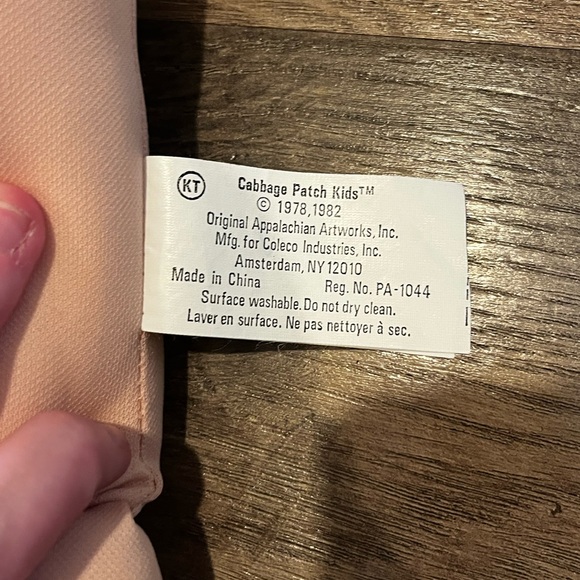 Vintage Cabbagepatch Kids Theresa Doll from 1982 - Picture 7 of 15